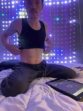 SalemStratton online show from 11/01/25, 08:44