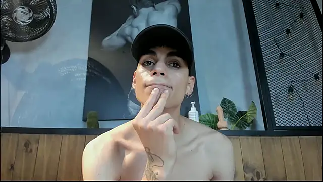 Dani mc1 online show from 10/02/25, 11:34