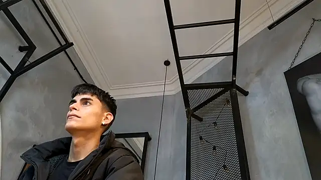 Dani mc1 online show from 12/15/25, 11:36