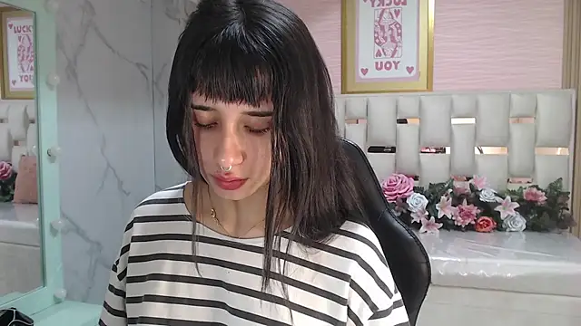 allyssa bellini s online show from 12/19/25, 08:16