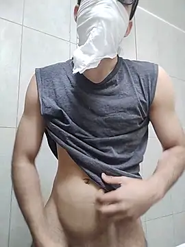 Snapshot of mrmasseur06 chatting on 05/27/26, 08:44 mrmasseur06 online show from 05/27/26, 08:44