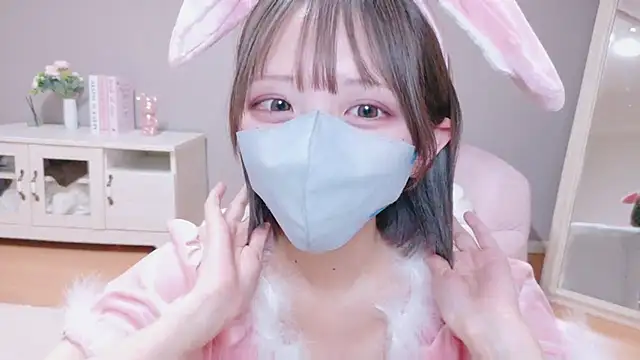 Snapshot of ka_na_ta_ch chatting on 09/25/25, 10:19 ka na ta ch online show from 09/25/25, 10:19