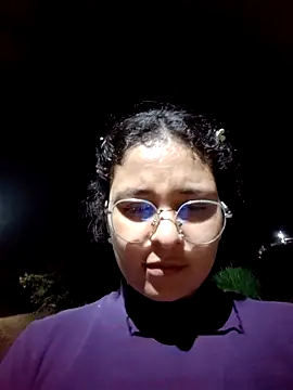 Lily-o online show from 11/10/25, 02:54