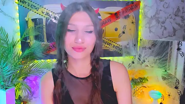 Mollyinyourmind online show from 10/27/25, 07:18