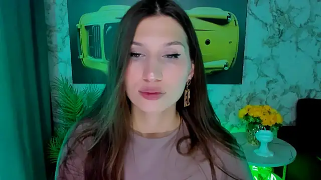 Mollyinyourmind online show from 04/22/26, 09:27