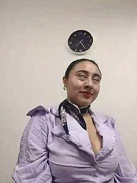 AMATISTA  16 online show from 10/10/25, 12:26