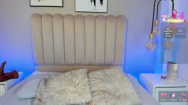 ashlye white online show from 05/26/26, 11:23