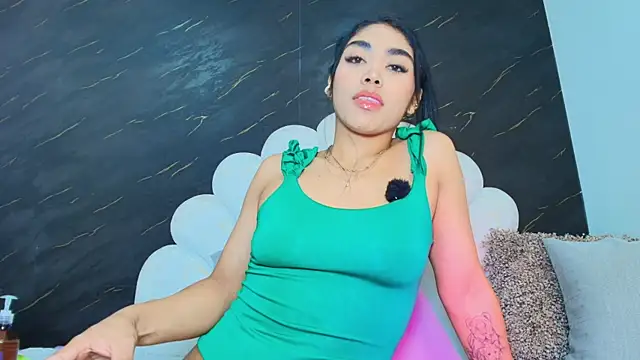 Roxana gomez online show from 05/12/26, 03:14