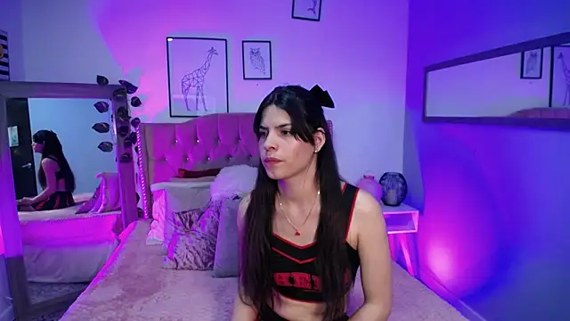 Astrid Velle online show from 10/08/25, 03:26