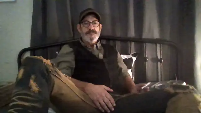 FoxnMouse online show from 10/05/25, 06:56