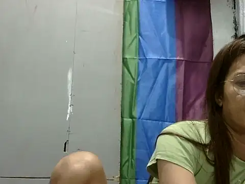 juicycum069 online show from 04/04/26, 12:20