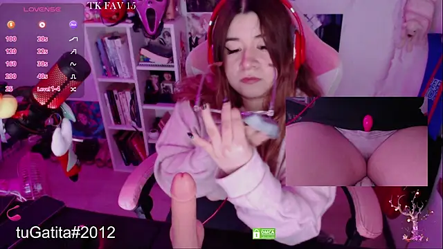 Pink girl0n online show from 11/29/25, 07:22