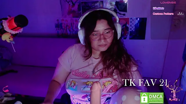 Pink girl0n online show from 05/28/26, 08:44