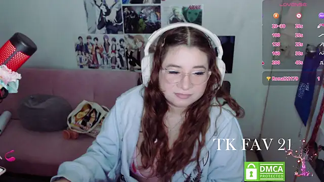 Pink girl0n online show from 07/10/26, 03:11