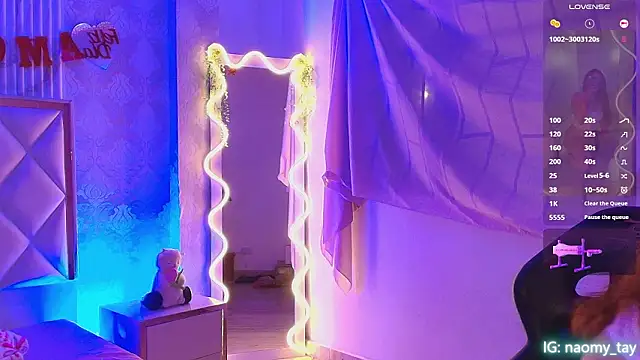 Naomy tay1 online show from 02/15/26, 01:57