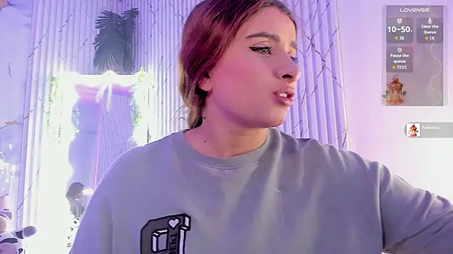 Naomy tay1 online show from 04/11/26, 03:00