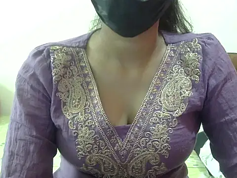 SONIYA 47 online show from 03/12/26, 03:07