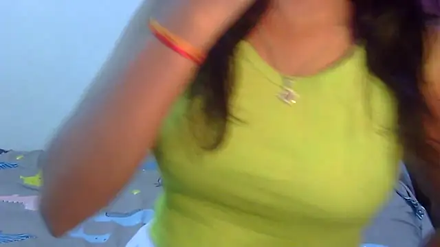 Snapshot of SONIYA_47 chatting on 05/02/26, 06:24 SONIYA 47 online show from 05/02/26, 06:24