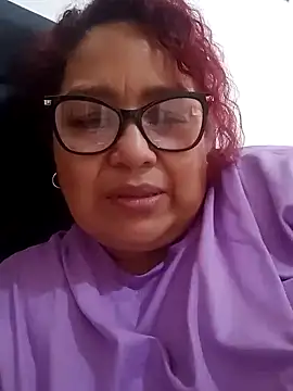 ladytropical1 online show from 09/22/25, 12:40