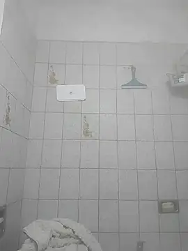 Snapshot of Auroraluna_- chatting on 07/16/26, 05:52 Auroraluna - online show from 07/16/26, 05:52