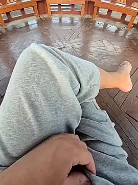 starvingo2002 online show from 09/18/25, 09:00