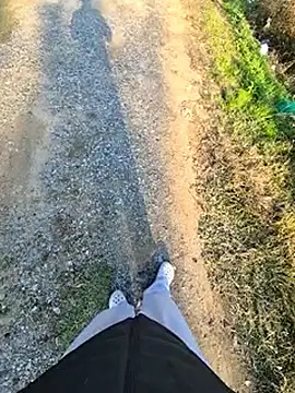 starvingo2002 online show from 10/28/25, 06:50