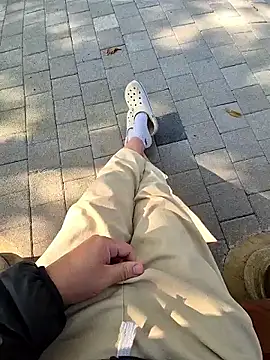 starvingo2002 online show from 11/05/25, 04:34