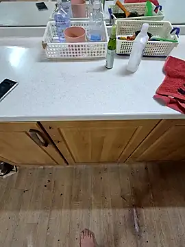 starvingo2002 online show from 01/14/26, 03:56