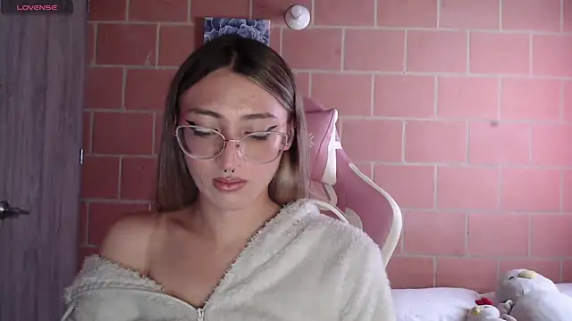 Andrea camilaaa online show from 09/09/25, 05:56