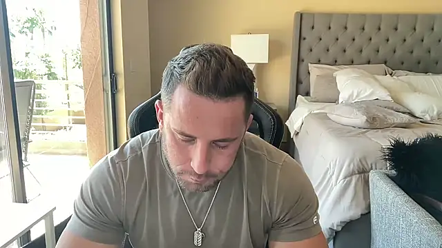 brettmycles28 online show from 09/12/25, 06:41