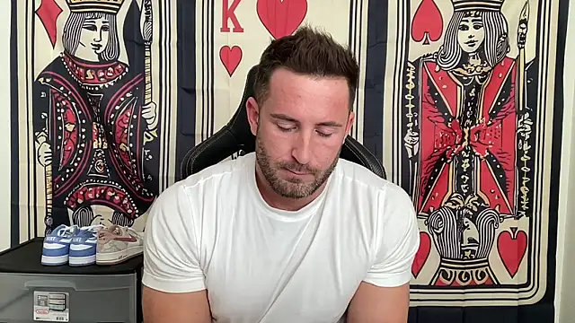 brettmycles28 online show from 11/06/25, 05:14