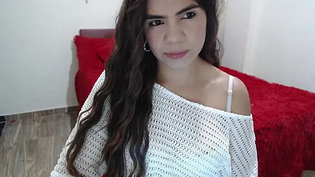 Snapshot of ruby_sky69 chatting on 06/13/26, 04:27 ruby sky69 online show from 06/13/26, 04:27