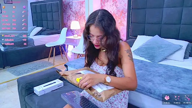 Angelique Angell online show from 03/18/26, 07:50