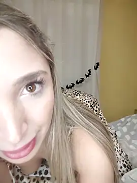 mikateen online show from 11/01/25, 09:17