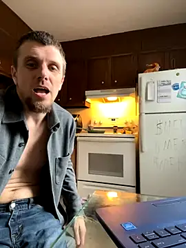 Snapshot of alwayshorny90 chatting on 10/29/25, 07:15 alwayshorny90 online show from 10/29/25, 07:15