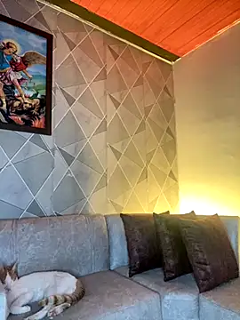 Alisse taylor2 online show from 11/26/25, 12:17