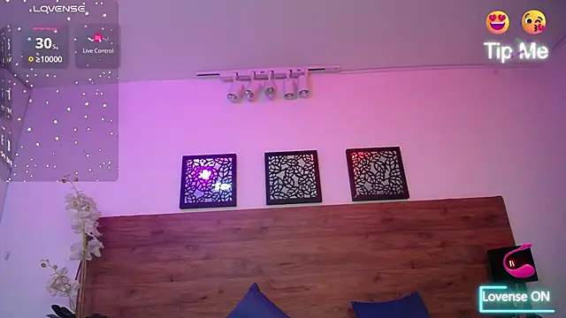 AlexandraCambell online show from 09/25/25, 08:01