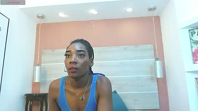 Snapshot of AlexandraCambell chatting on 04/25/26, 08:28 AlexandraCambell online show from 04/25/26, 08:28