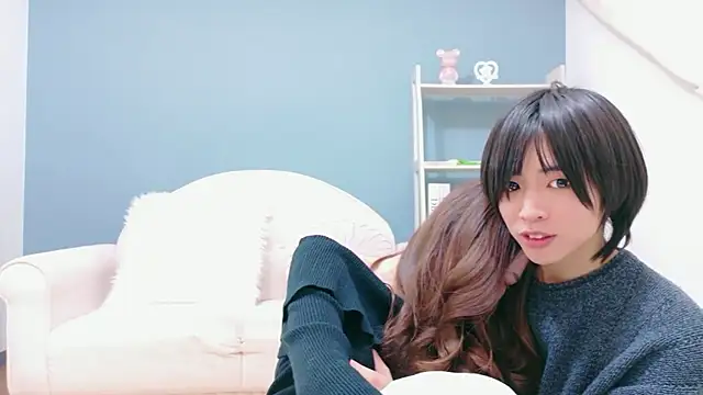 Reto-sama online show from 12/16/25, 01:27