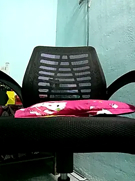 Minety473 online show from 10/12/25, 01:26