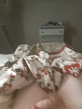 Lavoieya online show from 10/29/25, 06:04