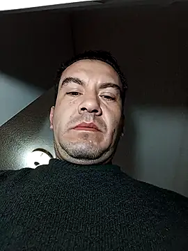 Blackaxes online show from 12/03/25, 05:15