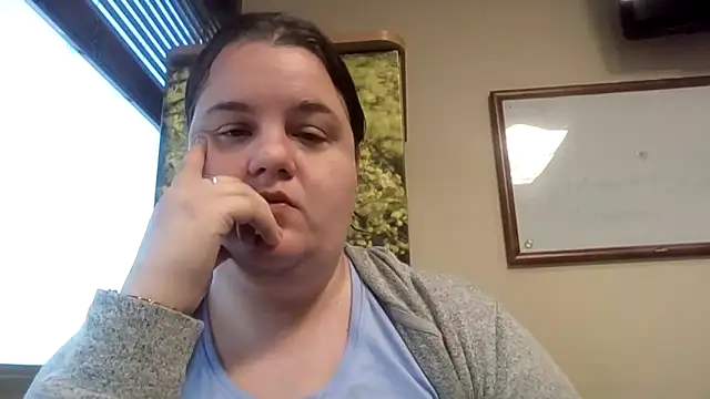 LittleBunny3 online show from 09/12/25, 12:16