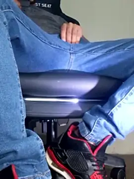 Bosssweet22cm online show from 11/25/25, 11:38