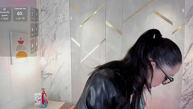 IsisNoir online show from 03/25/26, 01:06