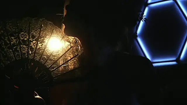 Alvuwkaa online show from 10/14/25, 08:48