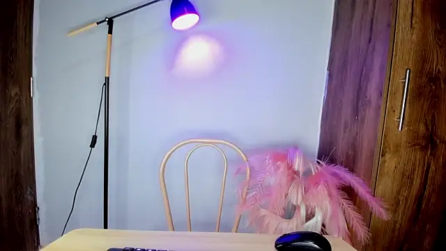 khate smith online show from 02/13/26, 04:25