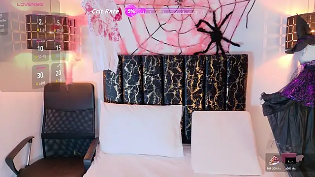 evvaa moon69 online show from 10/31/25, 12:28