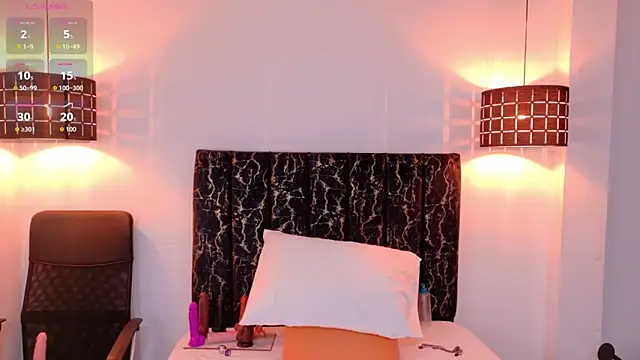 evvaa moon69 online show from 03/13/26, 12:34