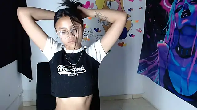 SofieLove 01 online show from 09/27/25, 08:08